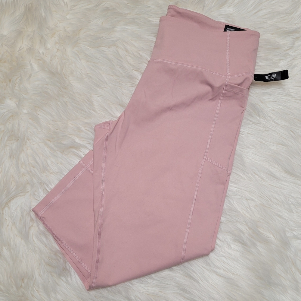 NWT Victoria Secret Sport Capri